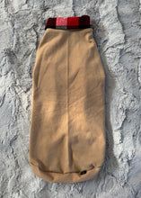 Charger l&#39;image dans la galerie, Chandail long col chemise - Plaid tricolore &amp; beige