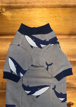 Load image into Gallery viewer, Crew neck - Whale