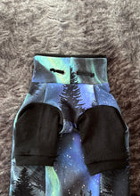 Load image into Gallery viewer, Azzaro - Northern Lights
