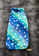 Load image into Gallery viewer, Kiwi - Blue Stars