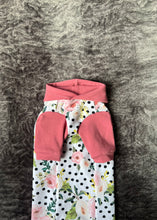 Load image into Gallery viewer, Long hooded sweater - Floral dots